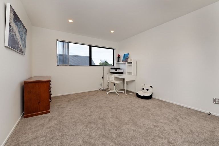 Photo of property in 46b Willerton Avenue, New Lynn, Auckland, 0600