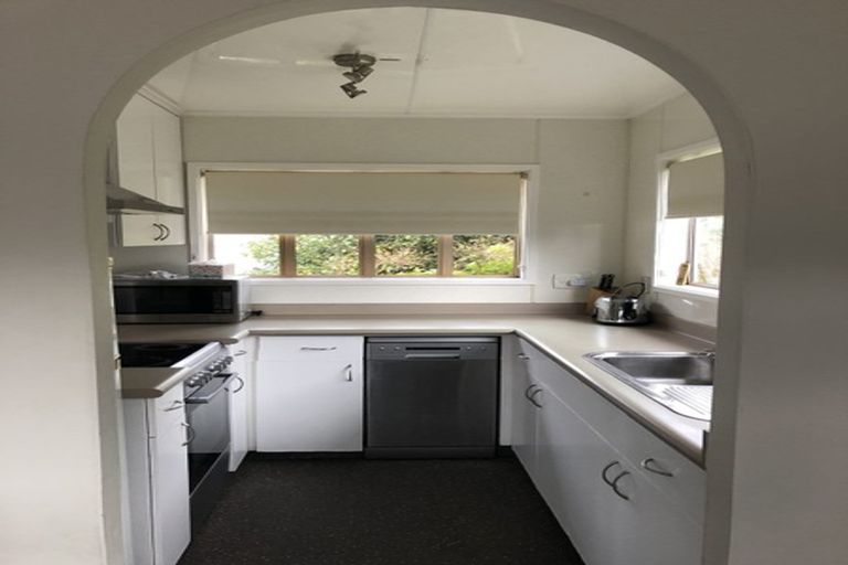 Photo of property in 358b Karori Road, Karori, Wellington, 6012