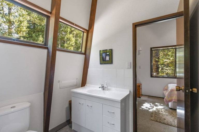 Photo of property in 43 Barlow Place, Chatswood, Auckland, 0626