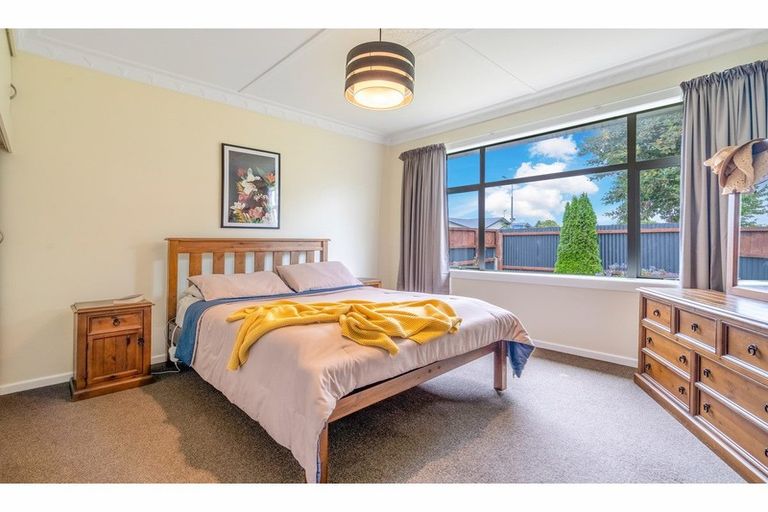 Photo of property in 35 Bamborough Street, Richmond, Invercargill, 9810