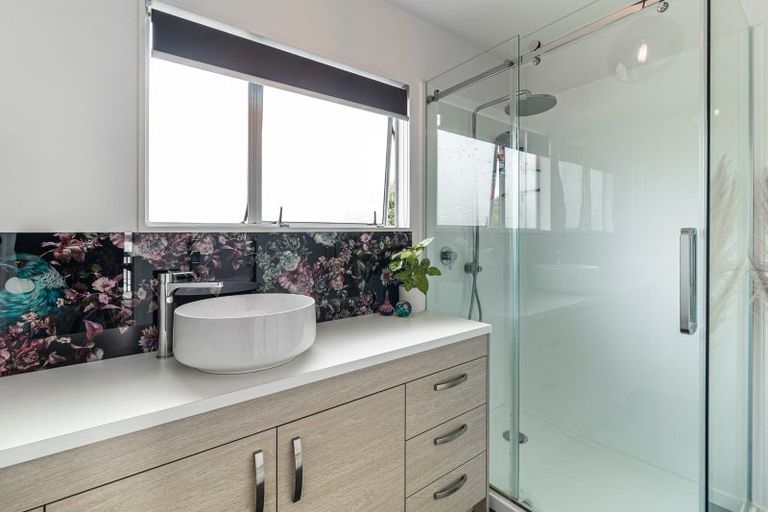 Photo of property in 3 Fleet Street, Glenbrook, Waiuku, 2681