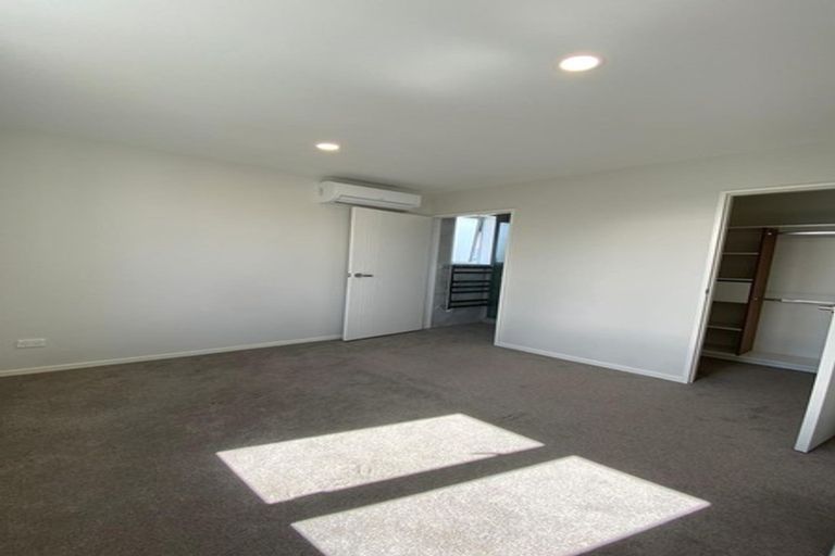 Photo of property in 26 Warbler Crescent, Papakura, 2110