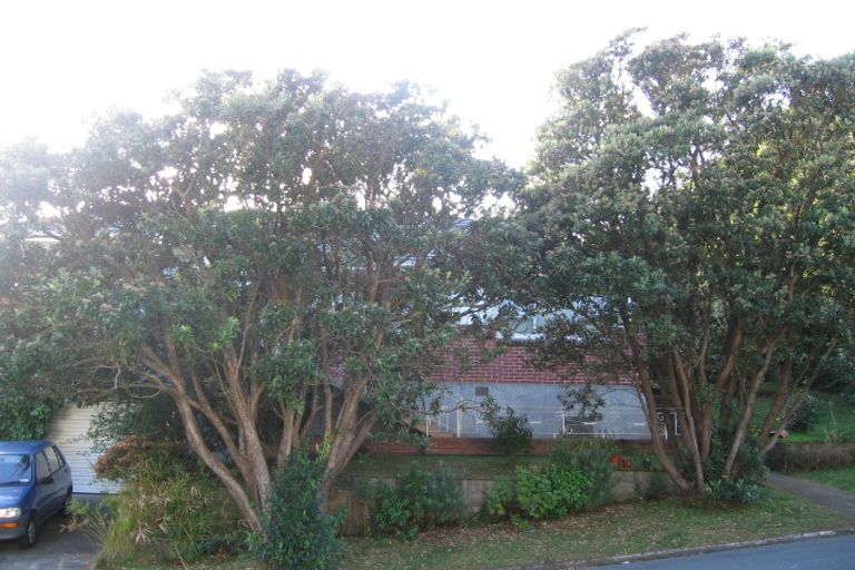 Photo of property in 9 Taupo Crescent, Plimmerton, Porirua, 5026
