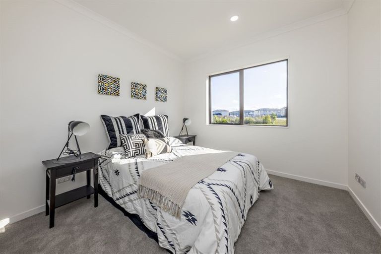 Photo of property in 57 Hikuawa Road, Flat Bush, Auckland, 2019