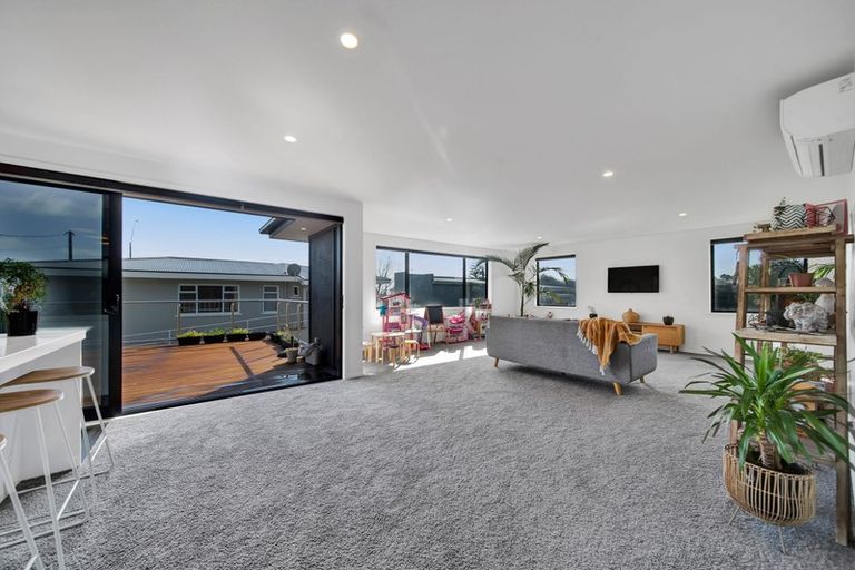 Photo of property in 69c South Road, Blagdon, New Plymouth, 4310