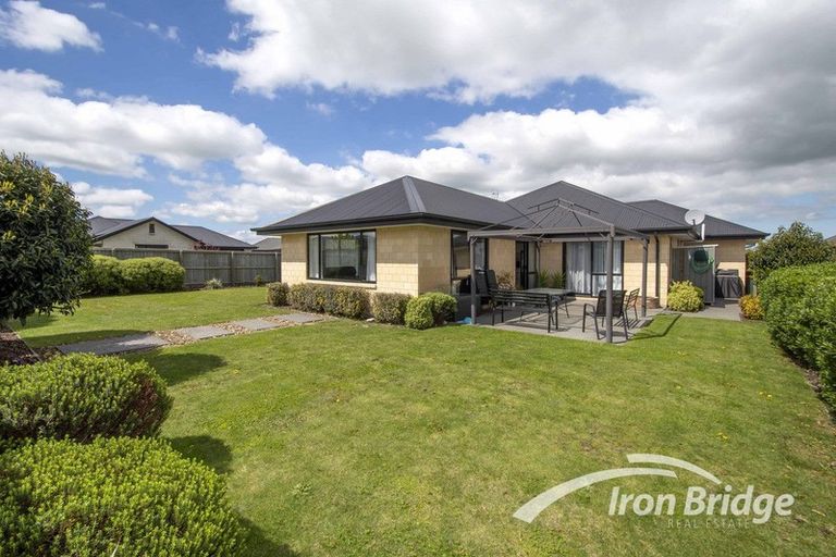 Photo of property in 51 Navy Loop, Rolleston, 7614