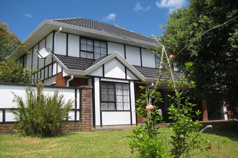 Photo of property in 75 Kennedy Avenue, Forrest Hill, Auckland, 0620