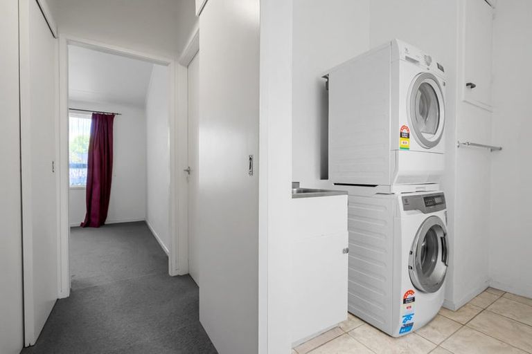 Photo of property in 11 Rainbow Drive, Rainbow Point, Taupo, 3330