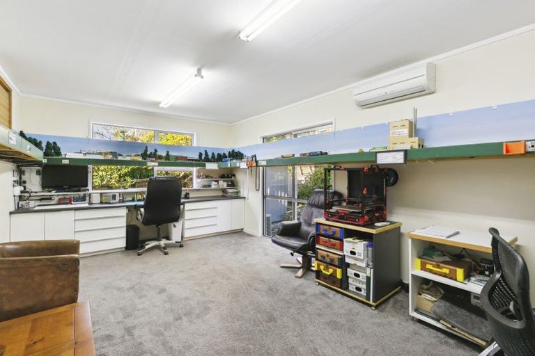 Photo of property in 34 Peterhouse Street, Tawa, Wellington, 5028
