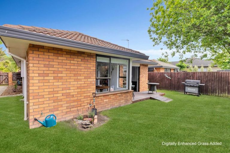 Photo of property in 1/42 Briarmont Street, Avondale, Christchurch, 8061
