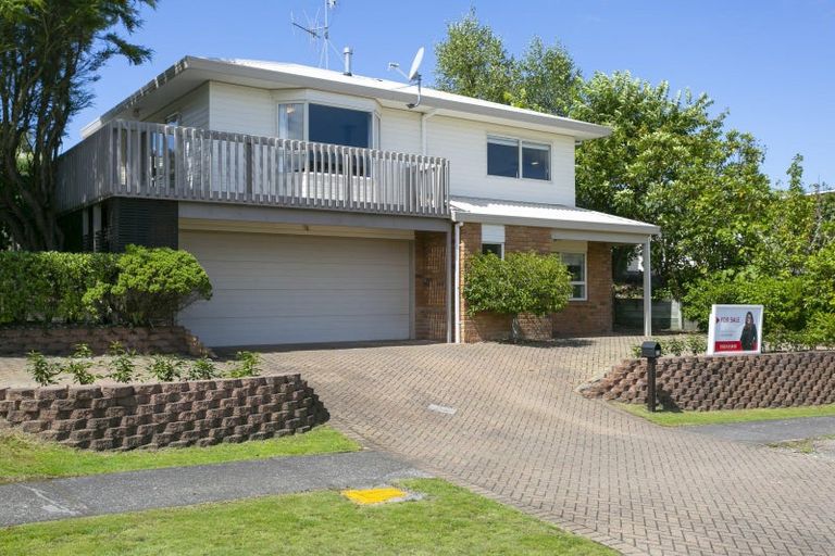 Photo of property in 90 Birch Street, Hilltop, Taupo, 3330