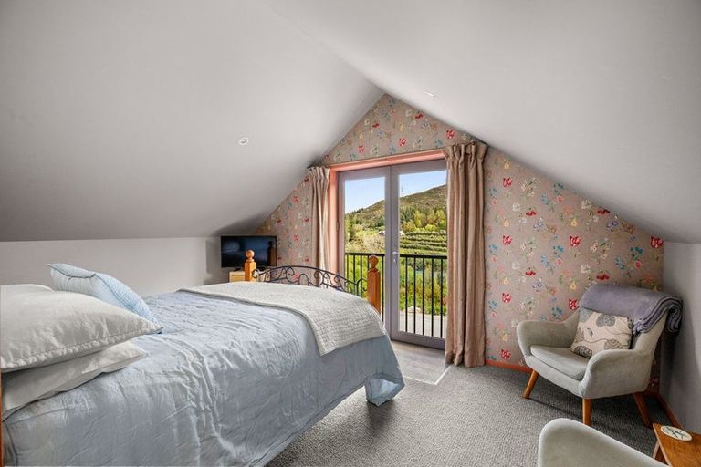 Photo of property in 21 Sunderland Street, Clyde, 9330