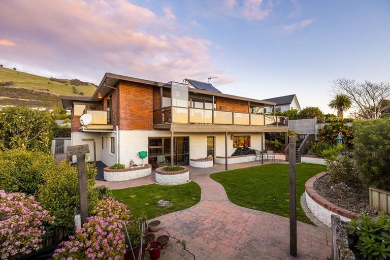 Photo of property in 18 Avonbank Place, Marybank, Nelson, 7010