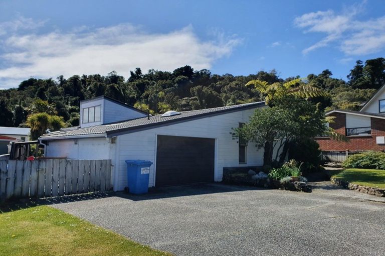 Photo of property in 12 Coates Street, Greymouth, 7805