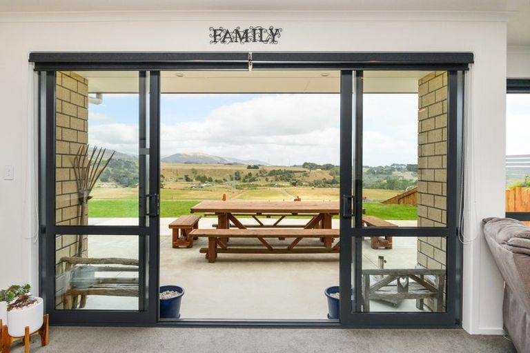 Photo of property in 26 Varsity Heights, Fitzherbert, Palmerston North, 4410