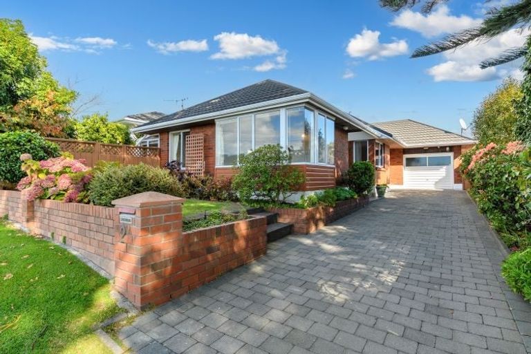 Photo of property in 2a Twelfth Avenue, Tauranga South, Tauranga, 3112