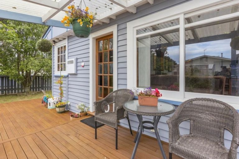 Photo of property in 16 Phar Lap Grove, Trentham, Upper Hutt, 5018