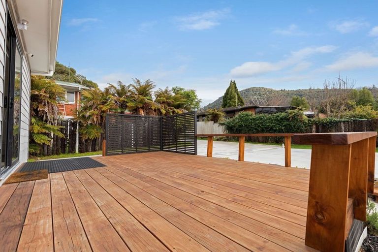 Photo of property in 23a Island View Road, Western Heights, Rotorua, 3015