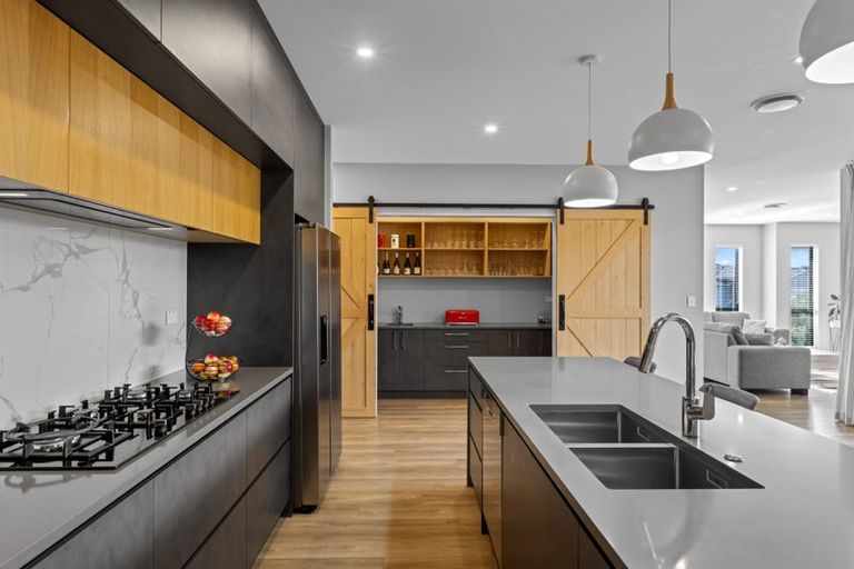 Photo of property in 61 Symes Drive, Red Beach, 0932