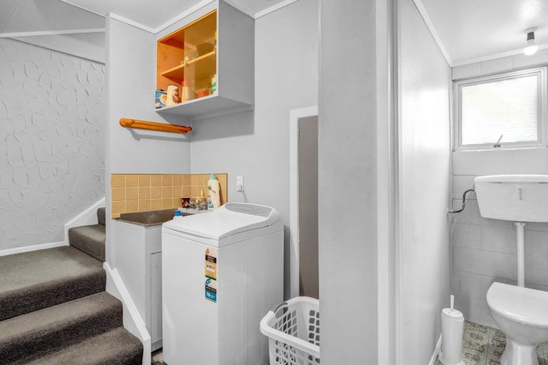 Photo of property in 35 Gloucester Street, Patea, 4520