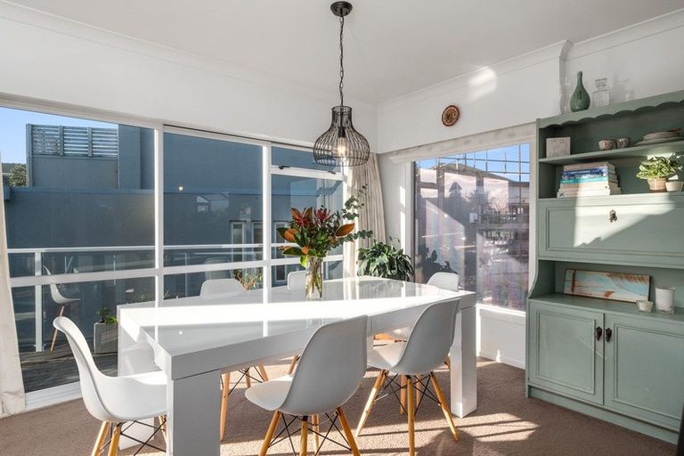 Photo of property in 15a Gordon Road, Mount Maunganui, 3116