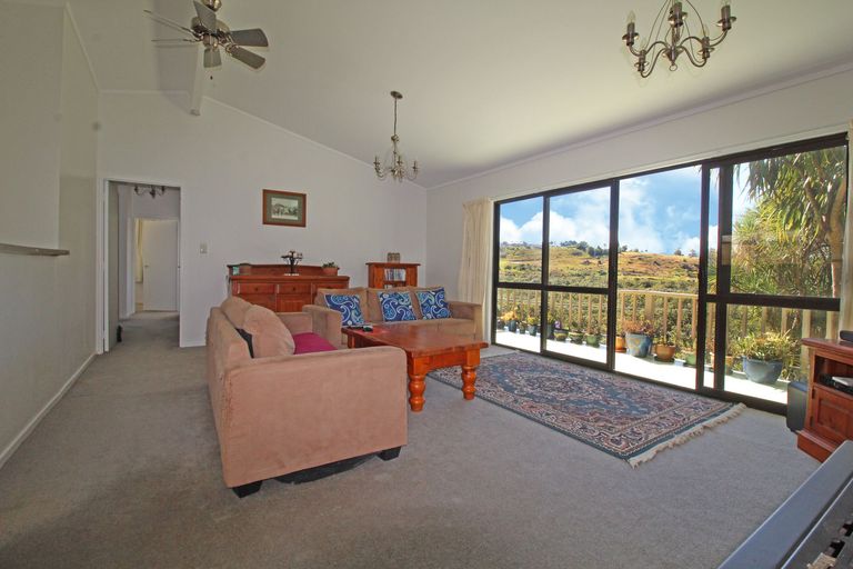 Photo of property in 15 Brook Road, Parahaki, Whangarei, 0112