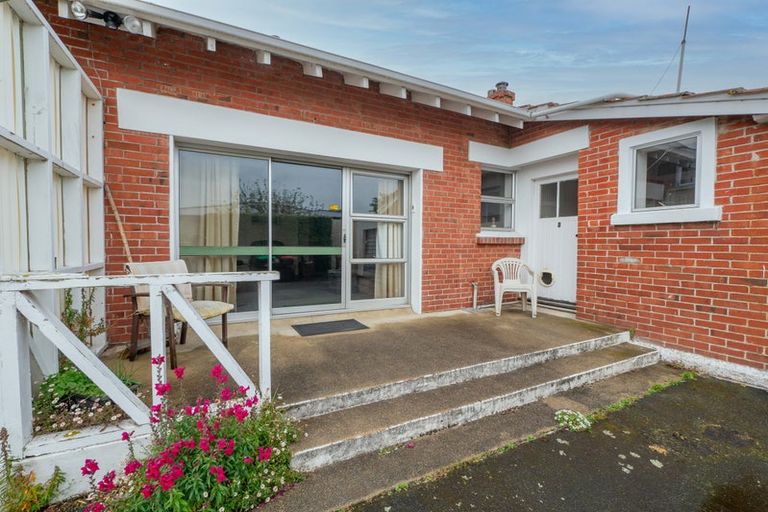 Photo of property in 31 Coughtrey Street, Saint Clair, Dunedin, 9012