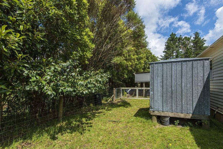 Photo of property in 66 Saleyards Road, Kauri, Kamo, 0185