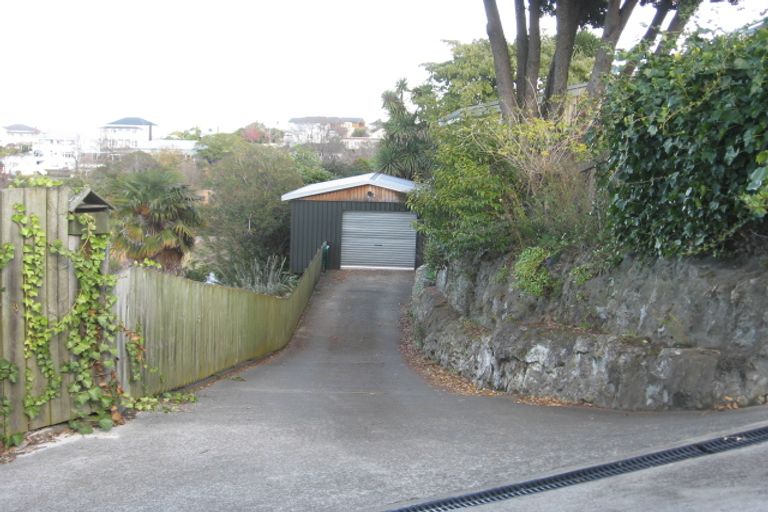 Photo of property in 2 Holts Lane, Bluff Hill, Napier, 4110