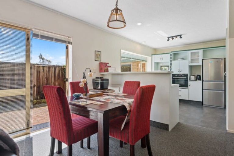 Photo of property in 57 Wylie Street, Glenholme, Rotorua, 3010