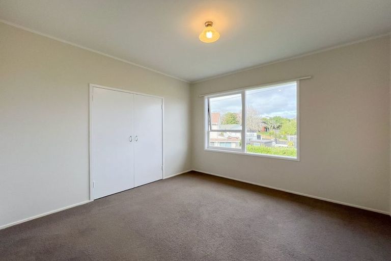 Photo of property in 25 Kenmure Avenue, Forrest Hill, Auckland, 0620