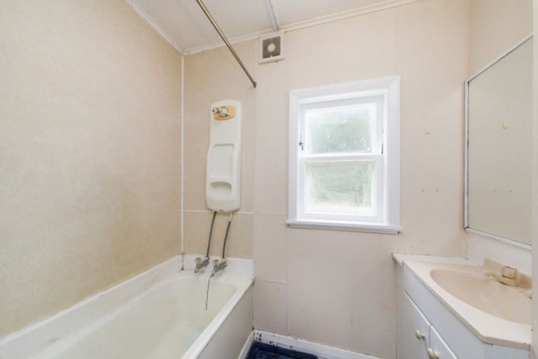 Photo of property in 9 Fagan Street, Bulls, 4818