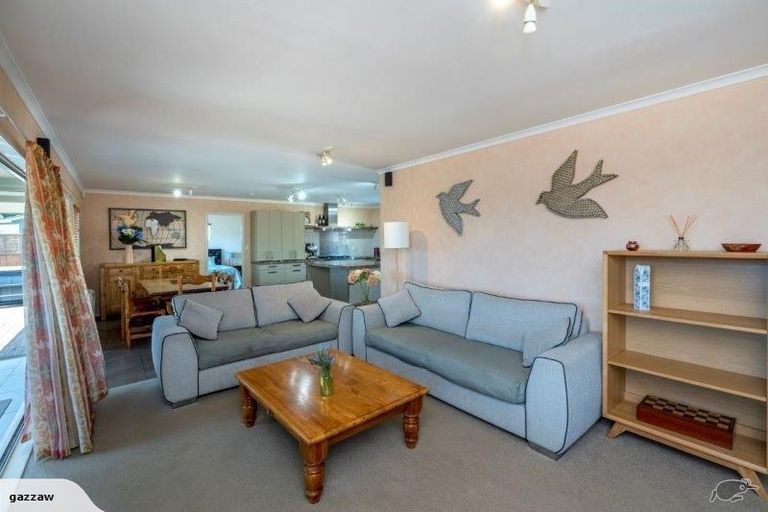 Photo of property in 3 Norna Grove, Waikawa Beach, Levin, 5573