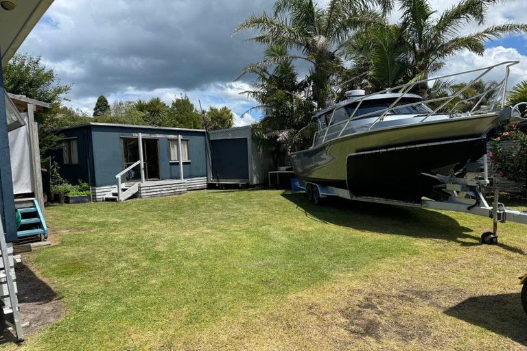 Photo of property in 161a Ocean Beach Road, Tairua, 3508