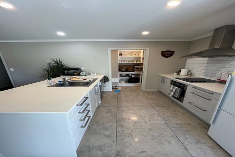 Photo of property in 6 Mill Grove, Riverhead, 0820