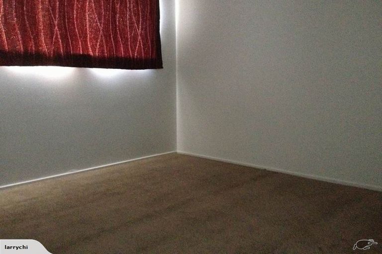 Photo of property in 2/38b Manuka Road, Glenfield, Auckland, 0629