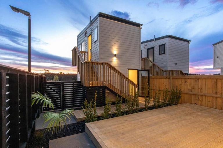 Photo of property in 4 Greenbrier Street, Westgate, 0814