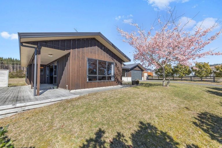 Photo of property in 97 Kahotea Drive, Motuoapa, Turangi, 3382