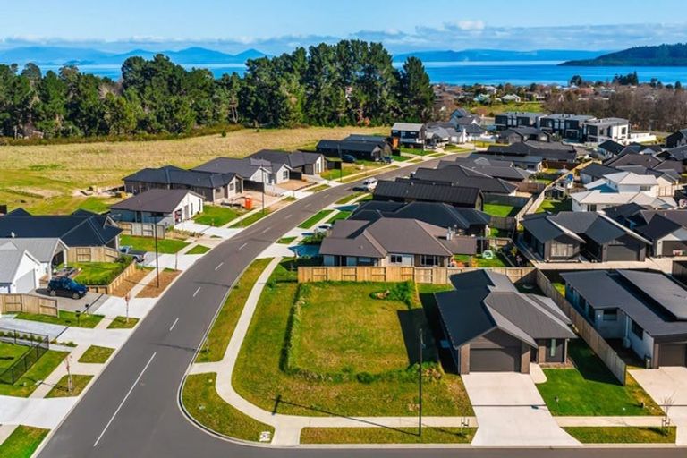 Photo of property in 79 Harakeke Drive, Wharewaka, Taupo, 3330