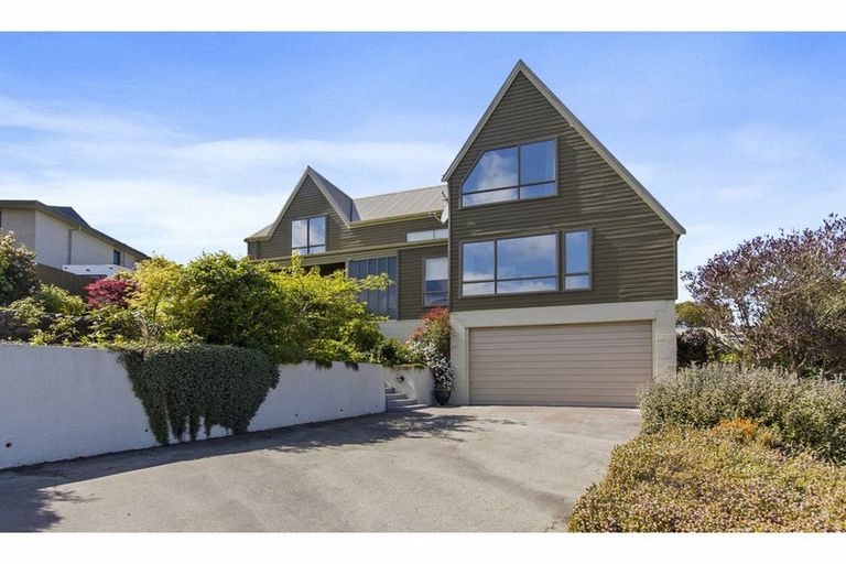 Photo of property in 16 Watlington Place, Watlington, Timaru, 7910