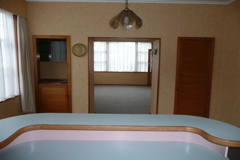 Photo of property in 13 Te Mome Road, Alicetown, Lower Hutt, 5010