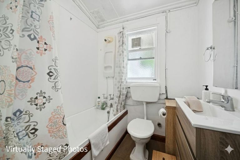 Photo of property in 532 Evans Bay Parade, Hataitai, Wellington, 6021