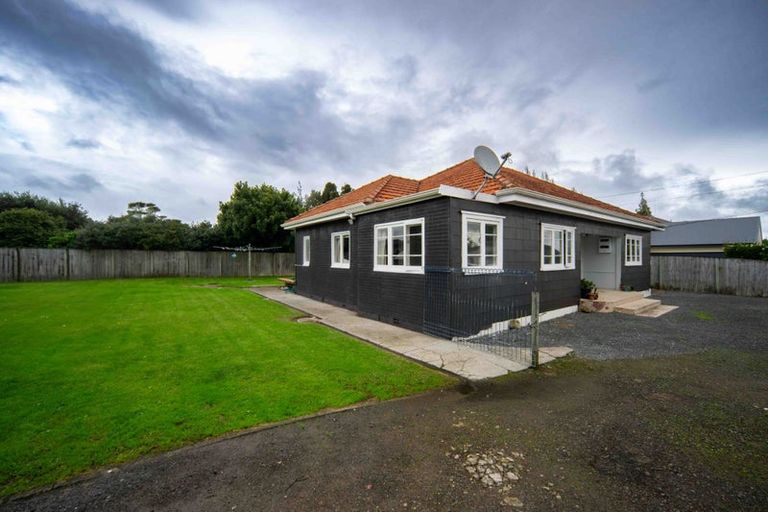 Photo of property in 48 Braid Road, St Andrews, Hamilton, 3200