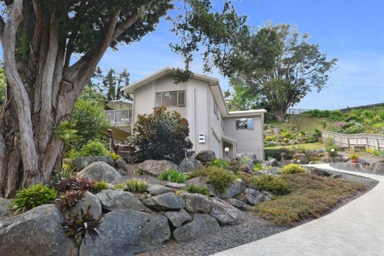 Photo of property in 124a Western Hills Drive, Kensington, Whangarei, 0112