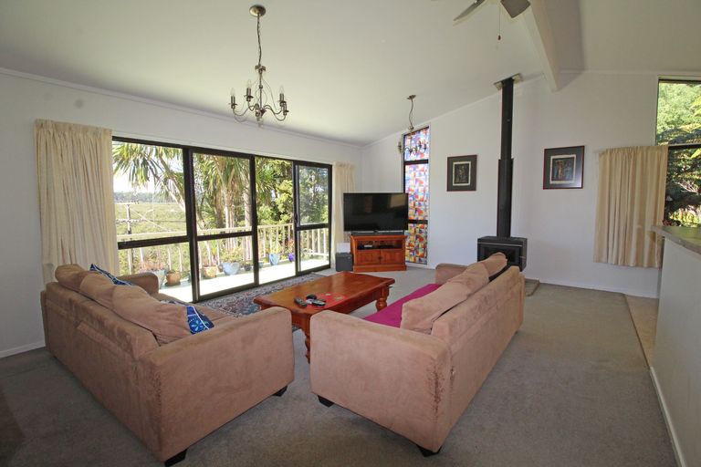 Photo of property in 15 Brook Road, Parahaki, Whangarei, 0112