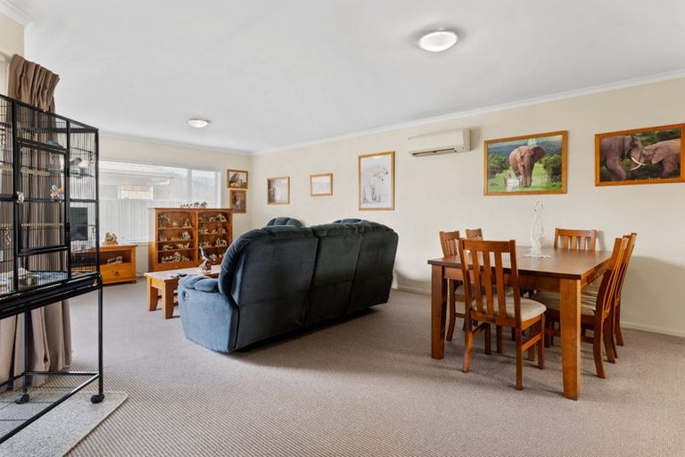 Photo of property in 35/64 Kawaha Point Road, Kawaha Point, Rotorua, 3010