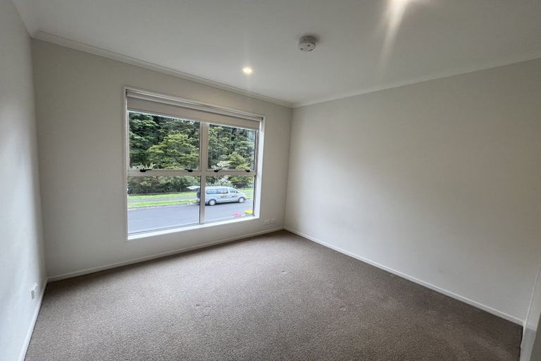 Photo of property in 19 Matairangi Avenue, Totara Heights, Auckland, 2105