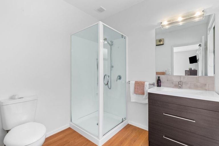 Photo of property in 30 De Castro Drive, Blenheim, 7201