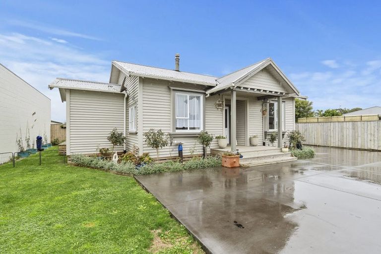 Photo of property in 45c Princess Street, Waitara, 4320