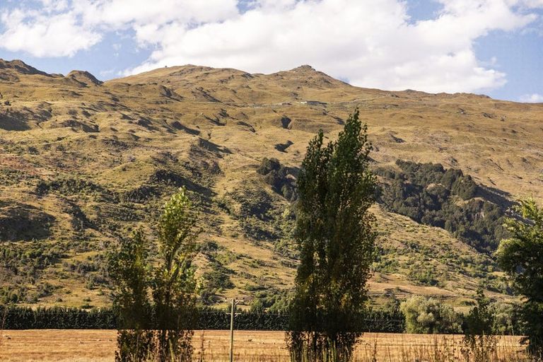 Photo of property in 364 Malaghans Road, Dalefield, Queenstown, 9371